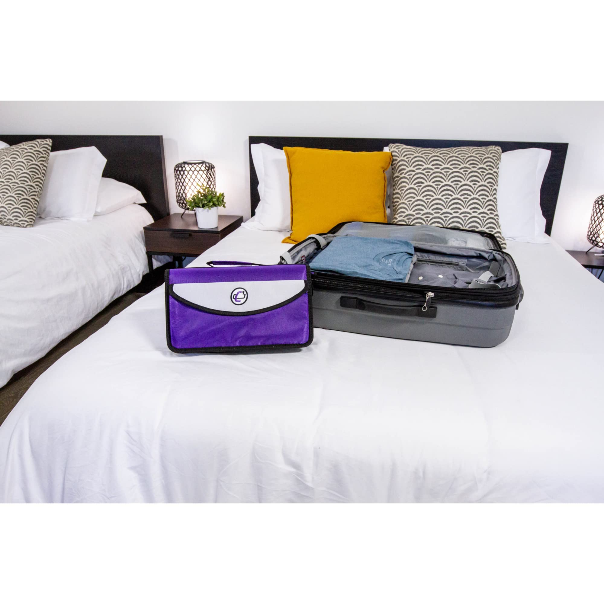 Med Manager Mini Medicine Organizer and Pill Case, Holds (10) Pill Bottles - (6) Standard Size and (4) Large Bottles, Purple, 12 inches x 6 inches x 3 inches - Image 6